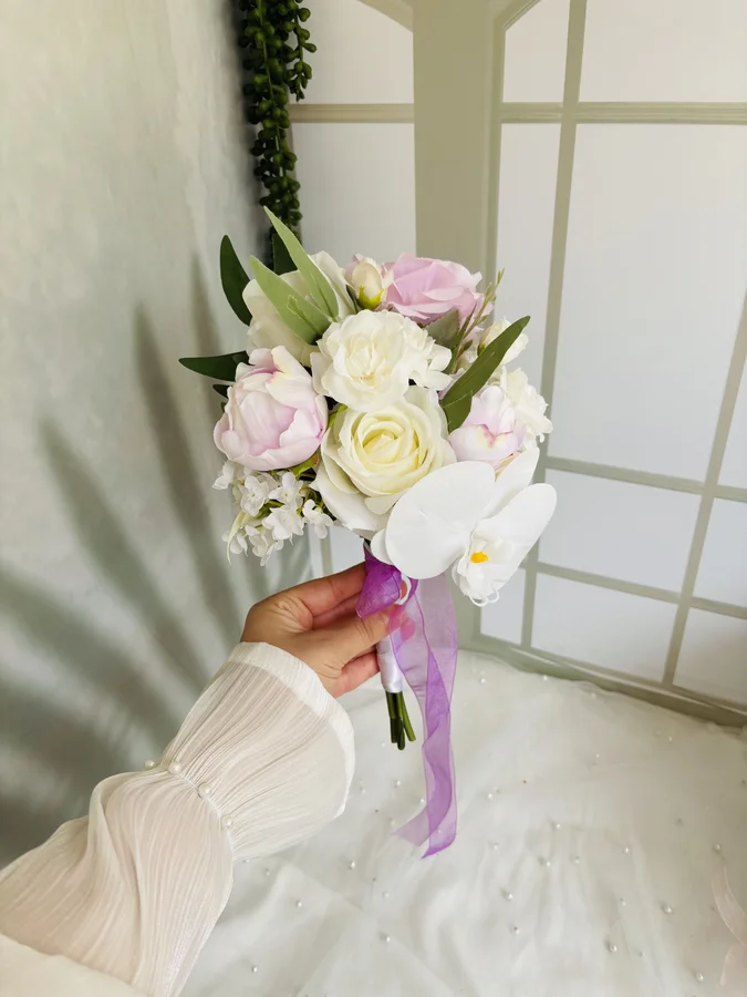 Orkide Nedime Buketi 💐